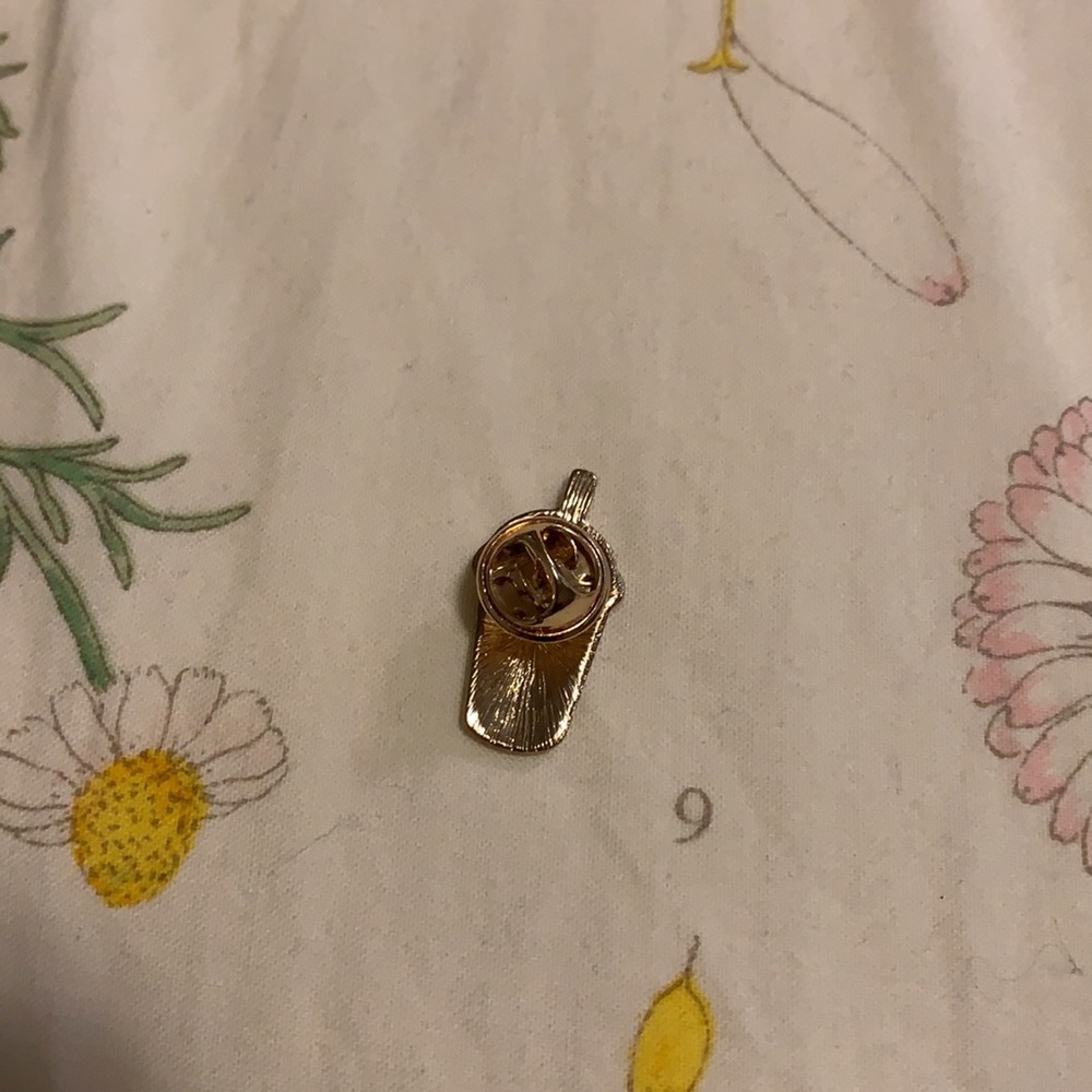 Bubble Tea Pin - Picture 2 of 2